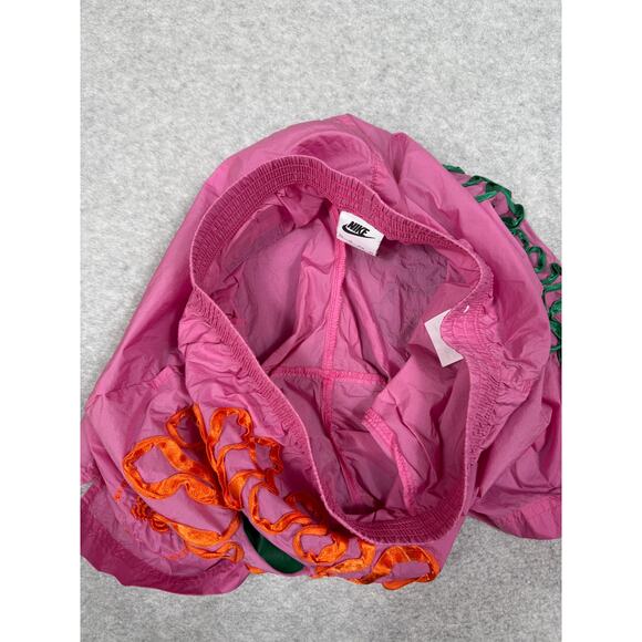 Nike Womens Size XS Euphoria Project Athleisure Pink Groovy Pull On Shorts - Picture 4 of 7